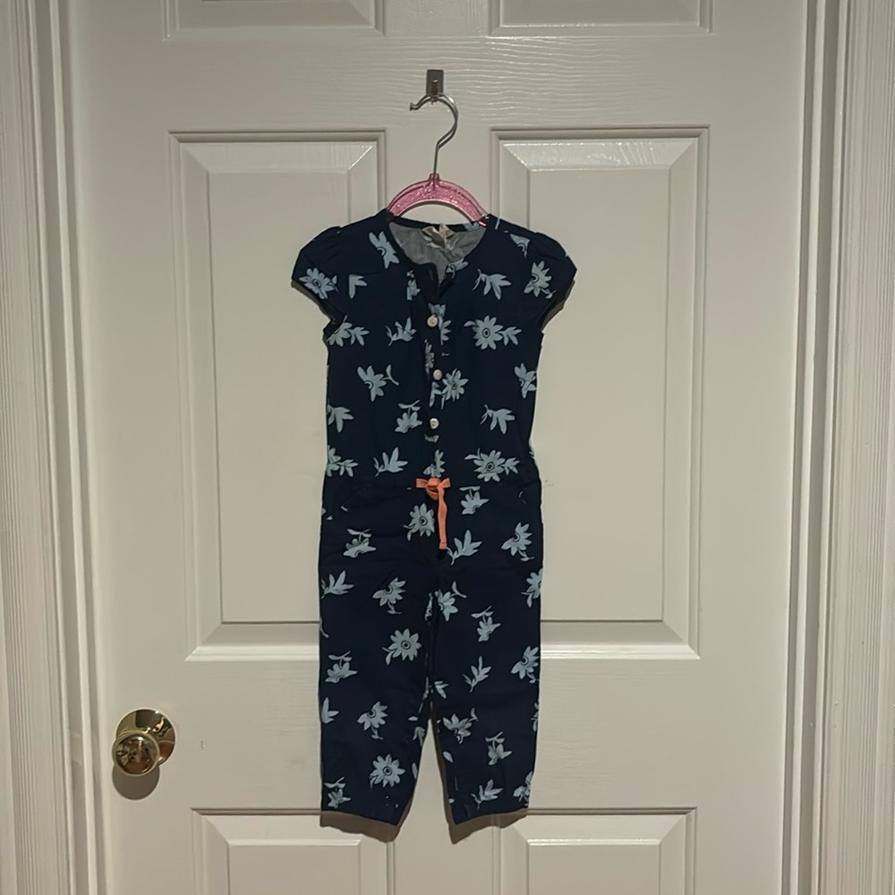 Crazy 8 Girls Jumper 2T Navy Blue Floral Design